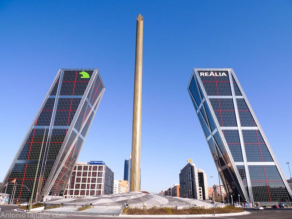 KIO Towers (Gate of Europe)