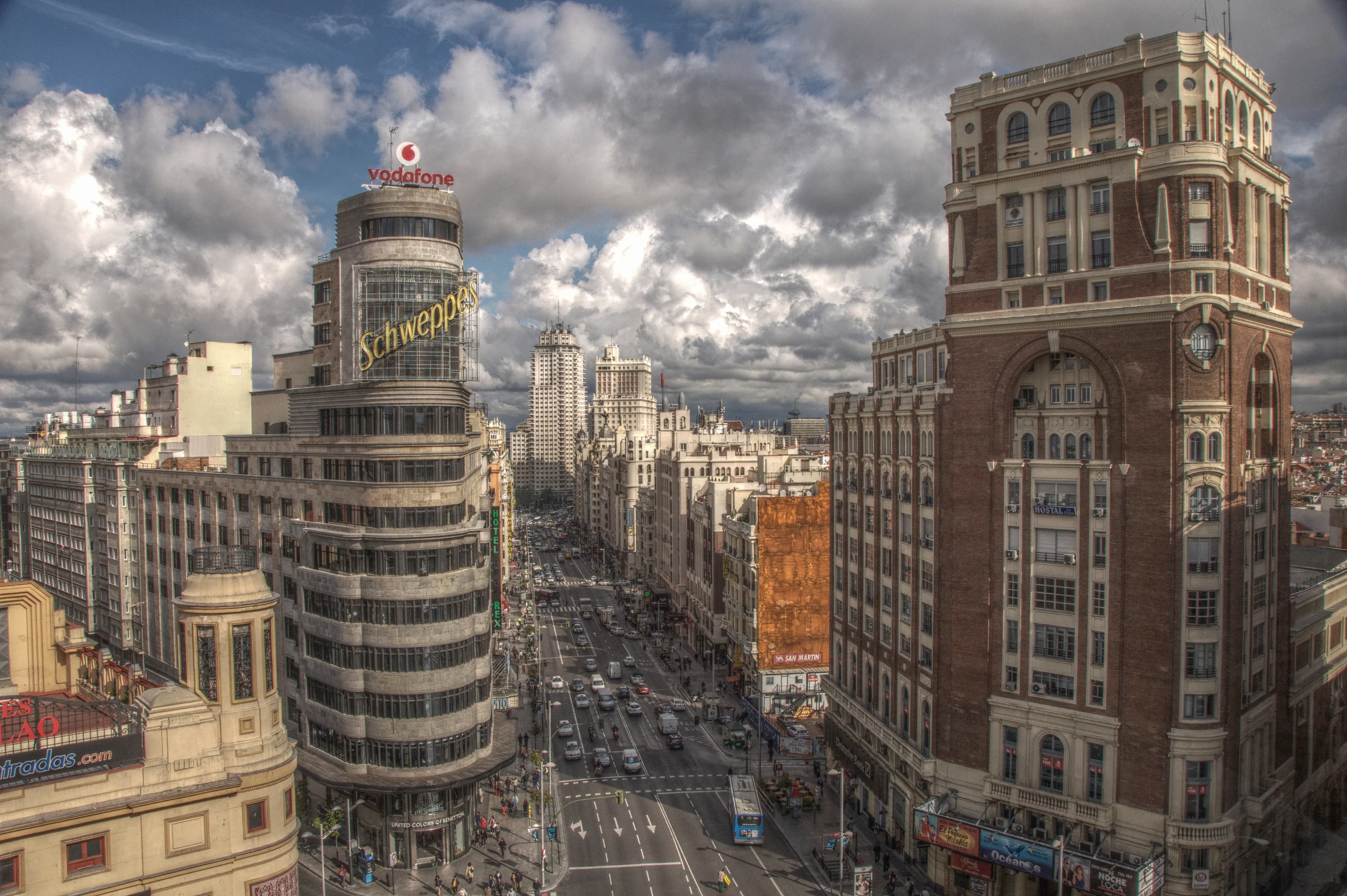 Perché Usare Tour Audio: Il Modo Migliore per Esplorare Madrid